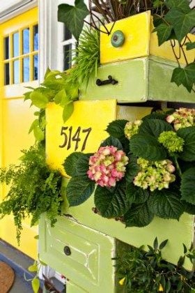 Make these 10 recycled DIY planters from commonly discarded household items. Check out this list before you buy planters from a store!