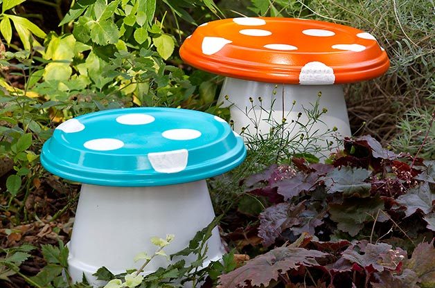 DIY Garden Mushroom