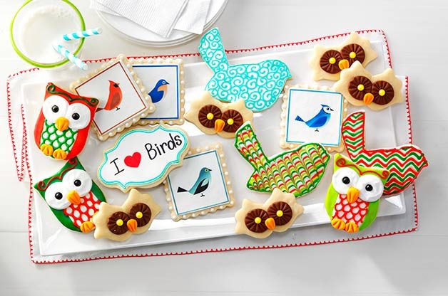 Sweet Tweets: Bird-themed Holiday Cookies