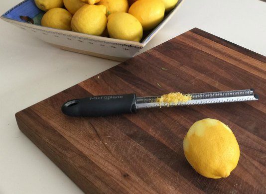 DIY Freeze Lemon Zest