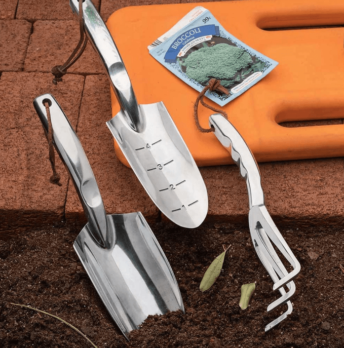 Garrett Wade Hand Tools, gardening gift ideas