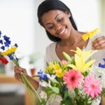 How to Arrange Fresh Cut Flowers Like a Pro