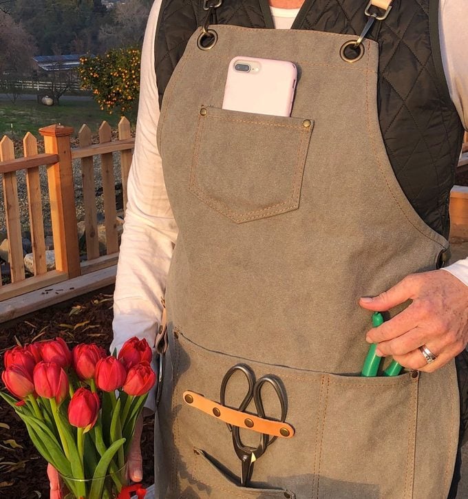 waxed garden apron, mothers day gifts gardening