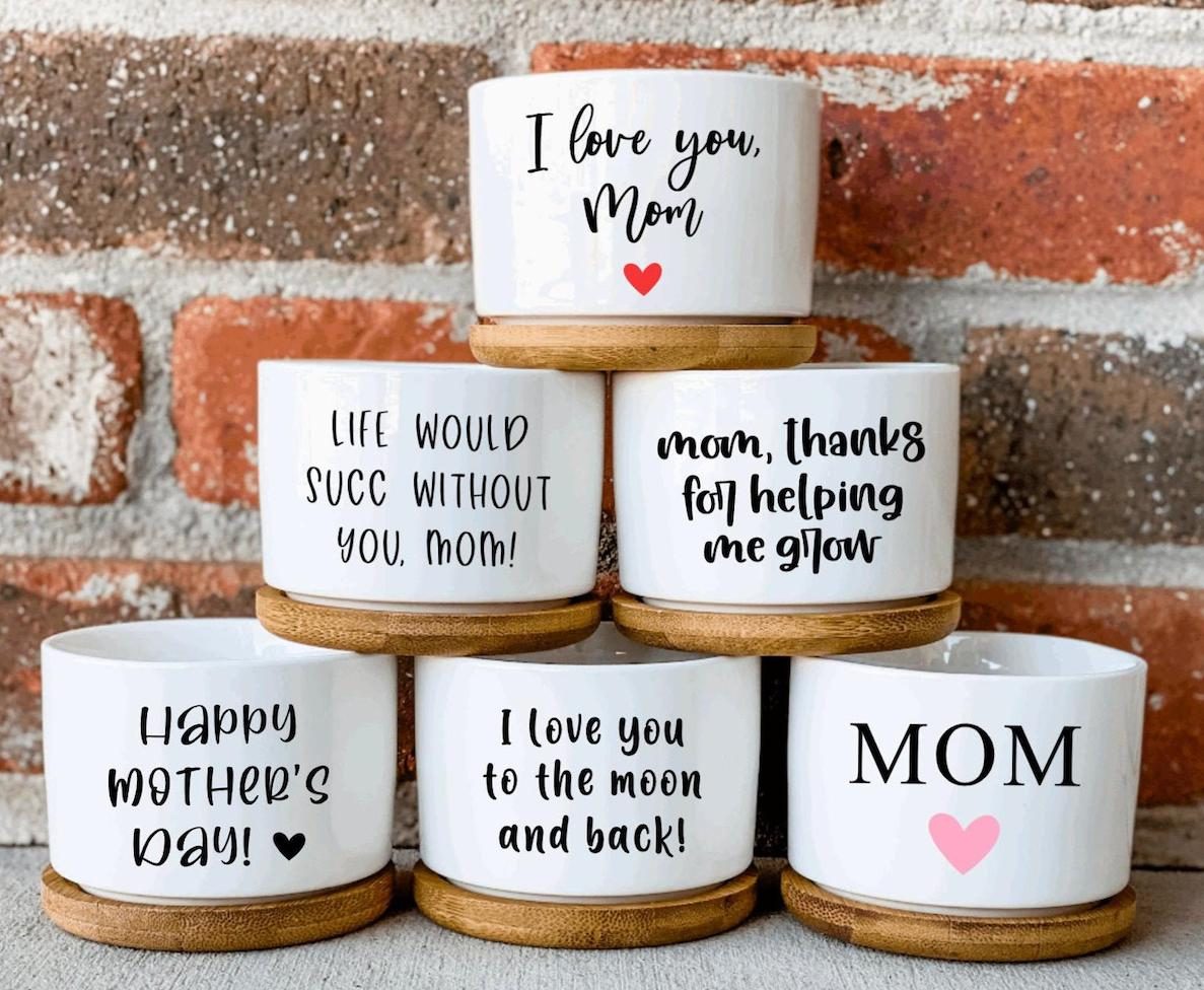 22 Mother's Day Gifts for Gardening Mom Will Love - Birds and Blooms