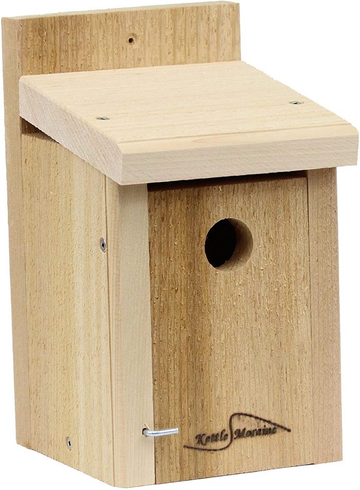chickadee birdhouse