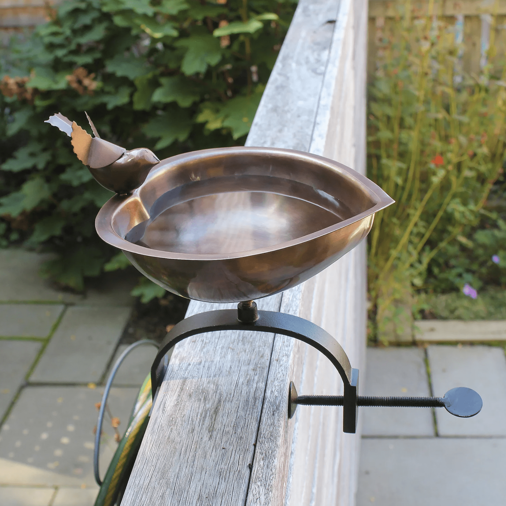 1 Cast Iron BLUE BIRD sitting  on BRANCH looking to the SIDE in Bronze Green 